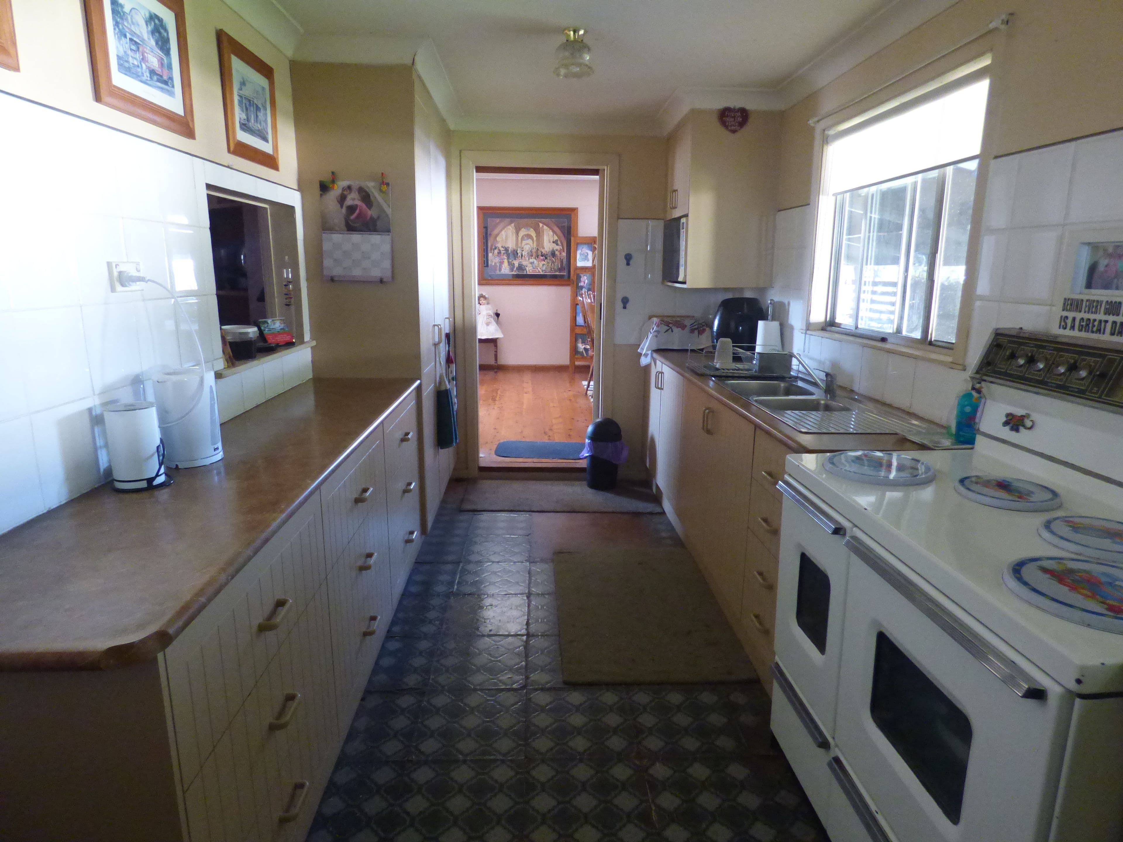 17 Dellinea Street, Cranbourne North - Thumbnail 3