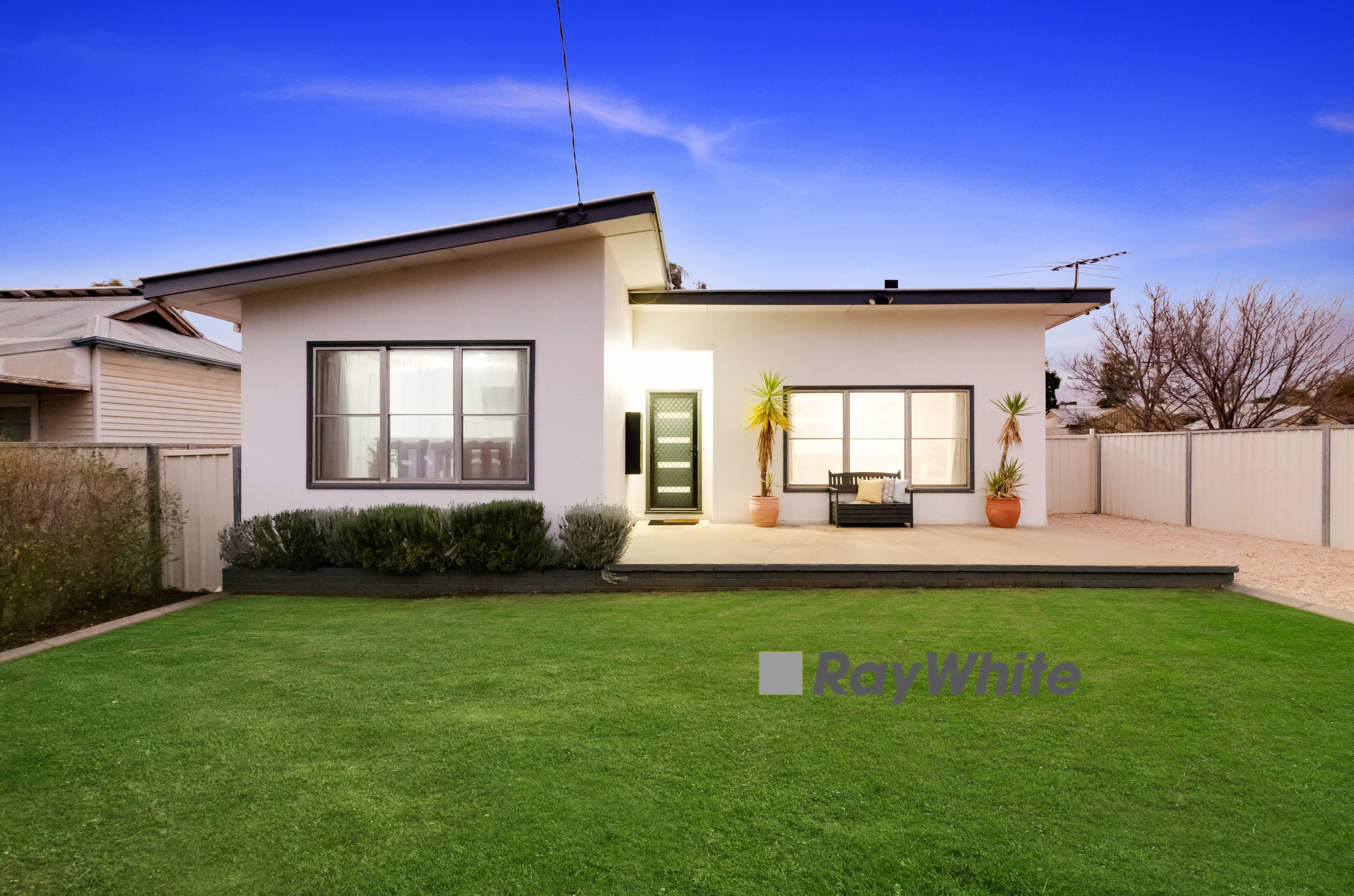 15 Commercial Street, Merbein VIC 3505, Merbein - Image 1