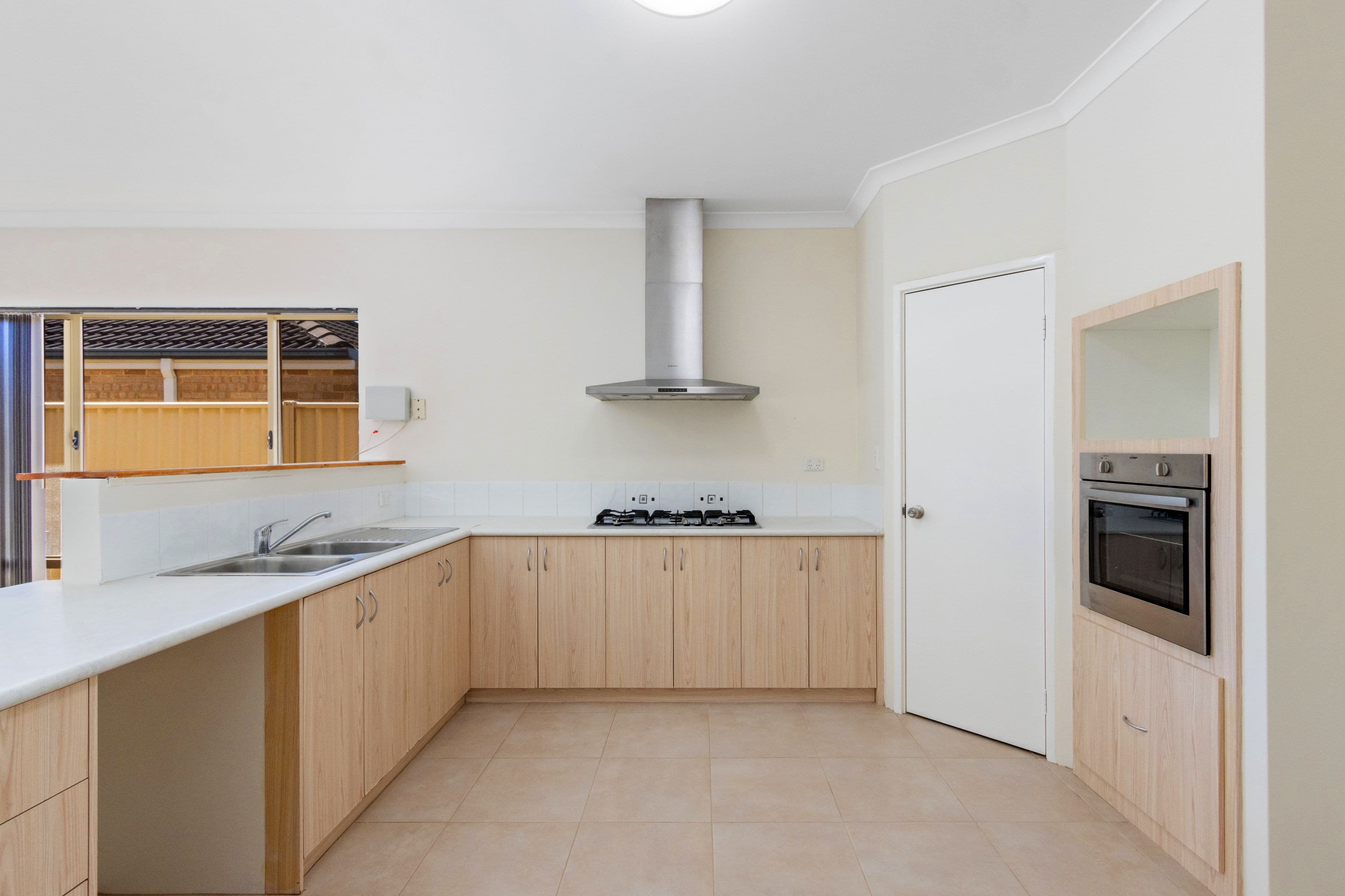 39 Balaka Way, Queens Park WA 6107, Queens Park - Thumbnail 8