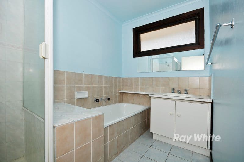 54 Merryn Grove, WANTIRNA SOUTH VIC 3152, Wantirna South - Thumbnail 6