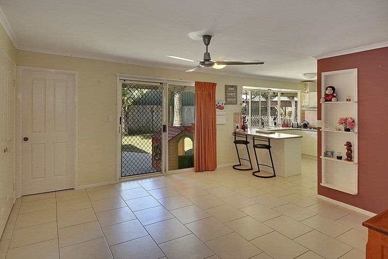 25 Saffron Drive, Currimundi QLD 4551, Currimundi - Thumbnail 4