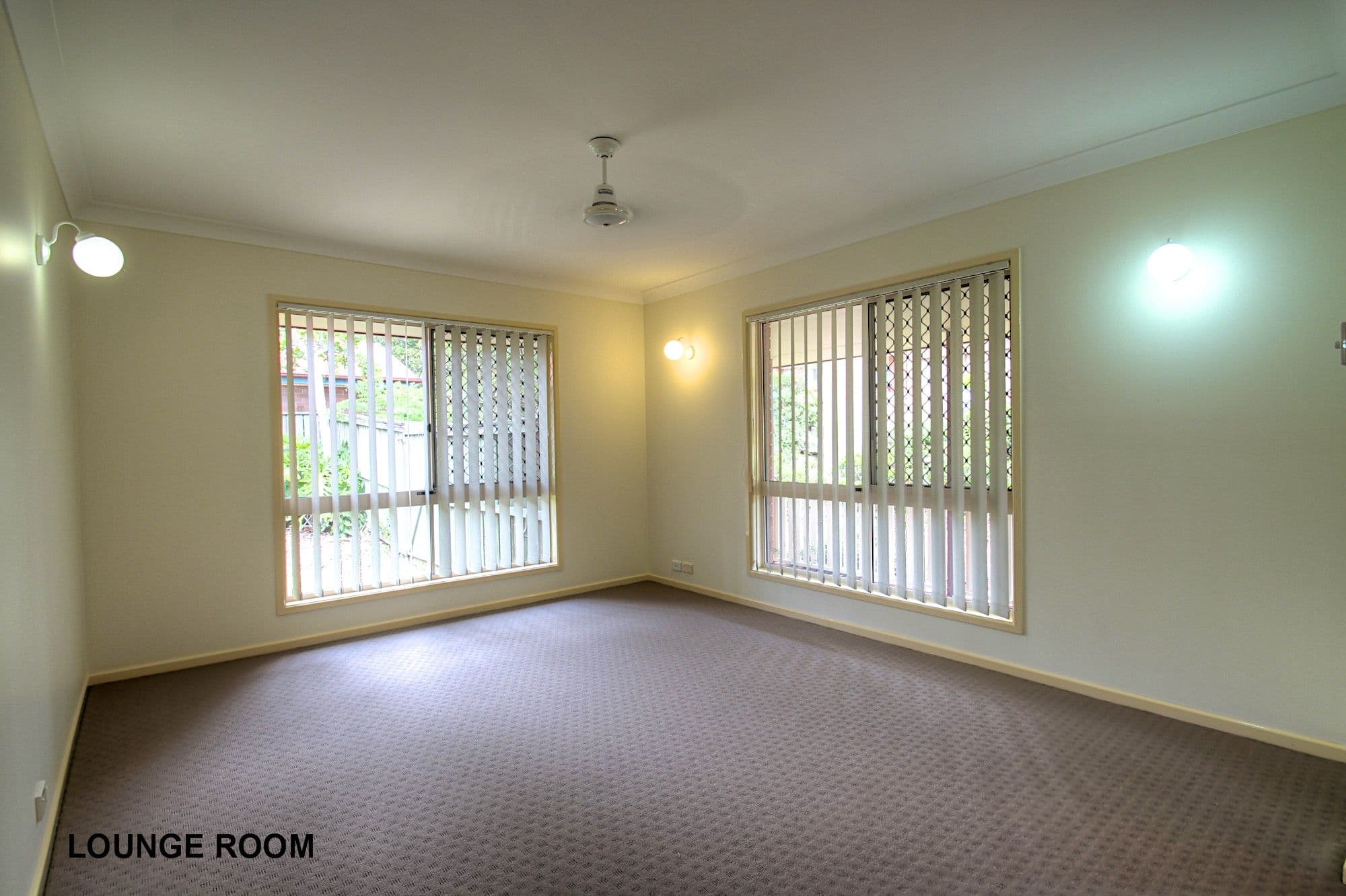 9 Edith Drive, NORTH IPSWICH QLD 4305, North Ipswich - Thumbnail 4