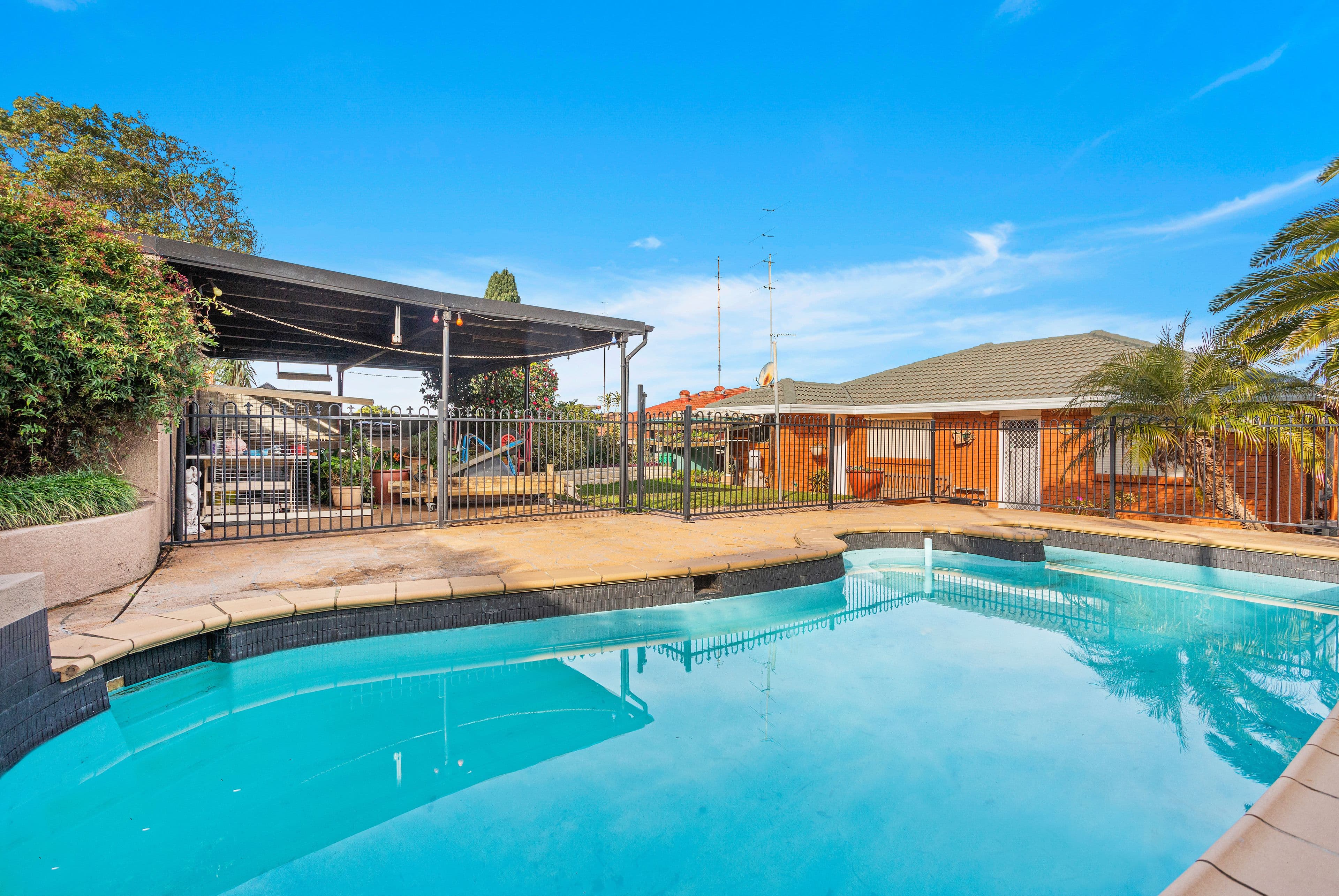 10 Armstrong Avenue, Mount Warrigal NSW 2528, Mount Warrigal - Image 1