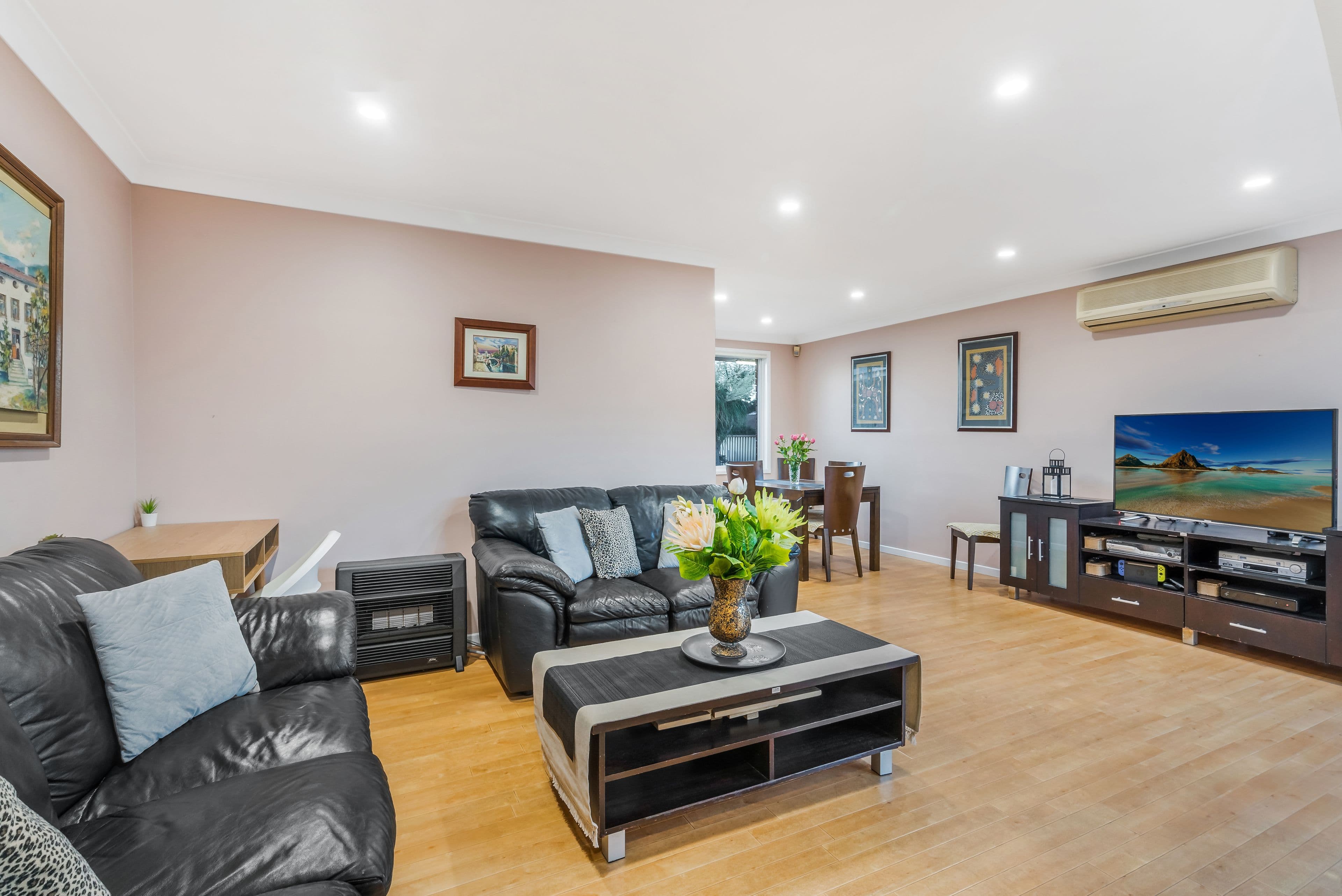 24 Saxonvale Crescent, Edensor Park NSW 2176, Edensor Park - Thumbnail 5