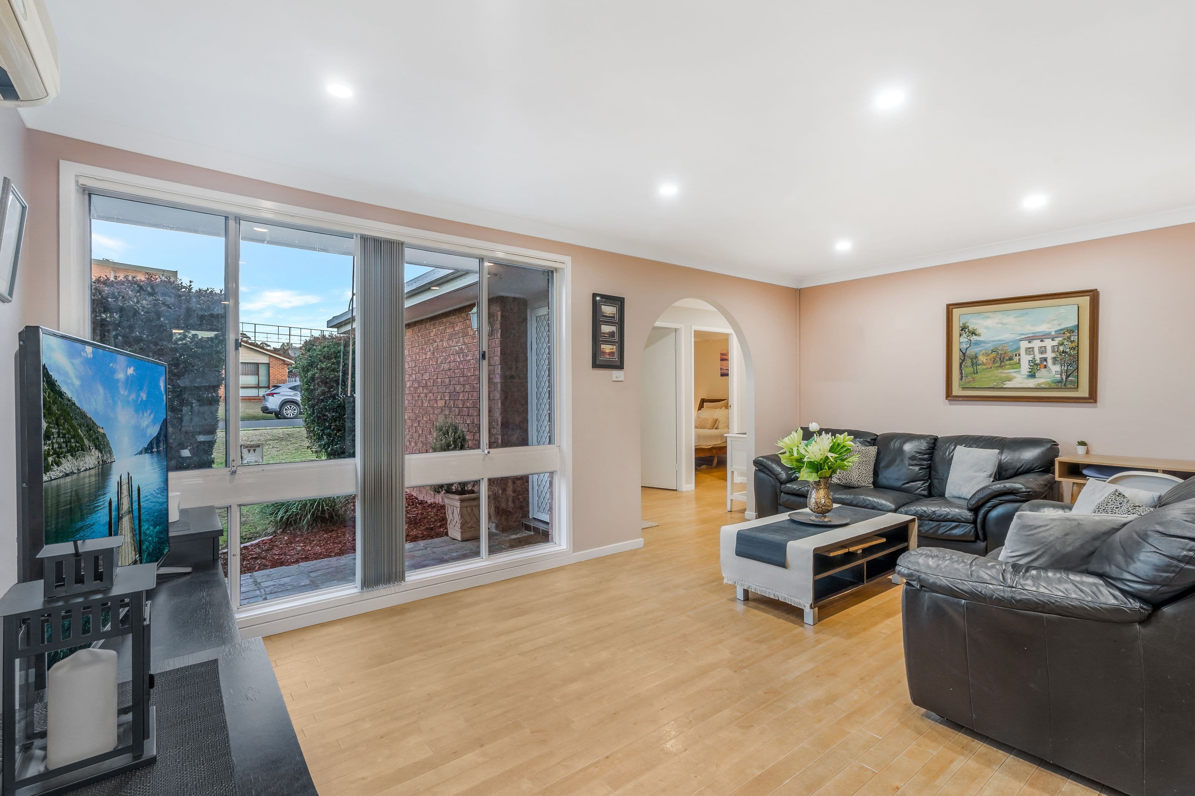 24 Saxonvale Crescent, Edensor Park NSW 2176, Edensor Park - Thumbnail 6