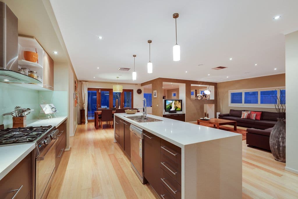 5 Viewgrand Boulevard, Epping VIC 3076, Epping - Thumbnail 3