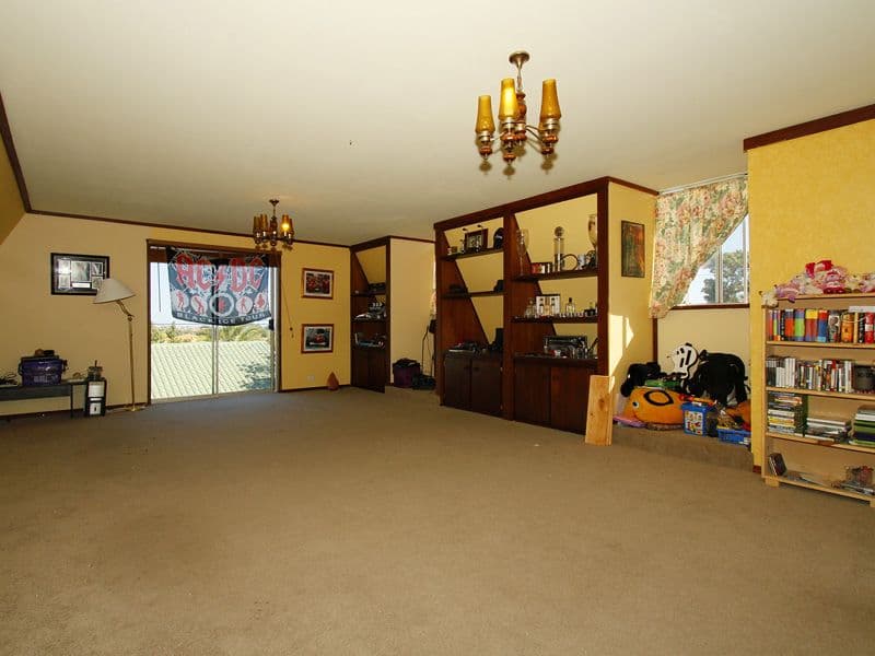 47 Scaphella Avenue, MULLALOO WA 6027, Mullaloo - Thumbnail 5