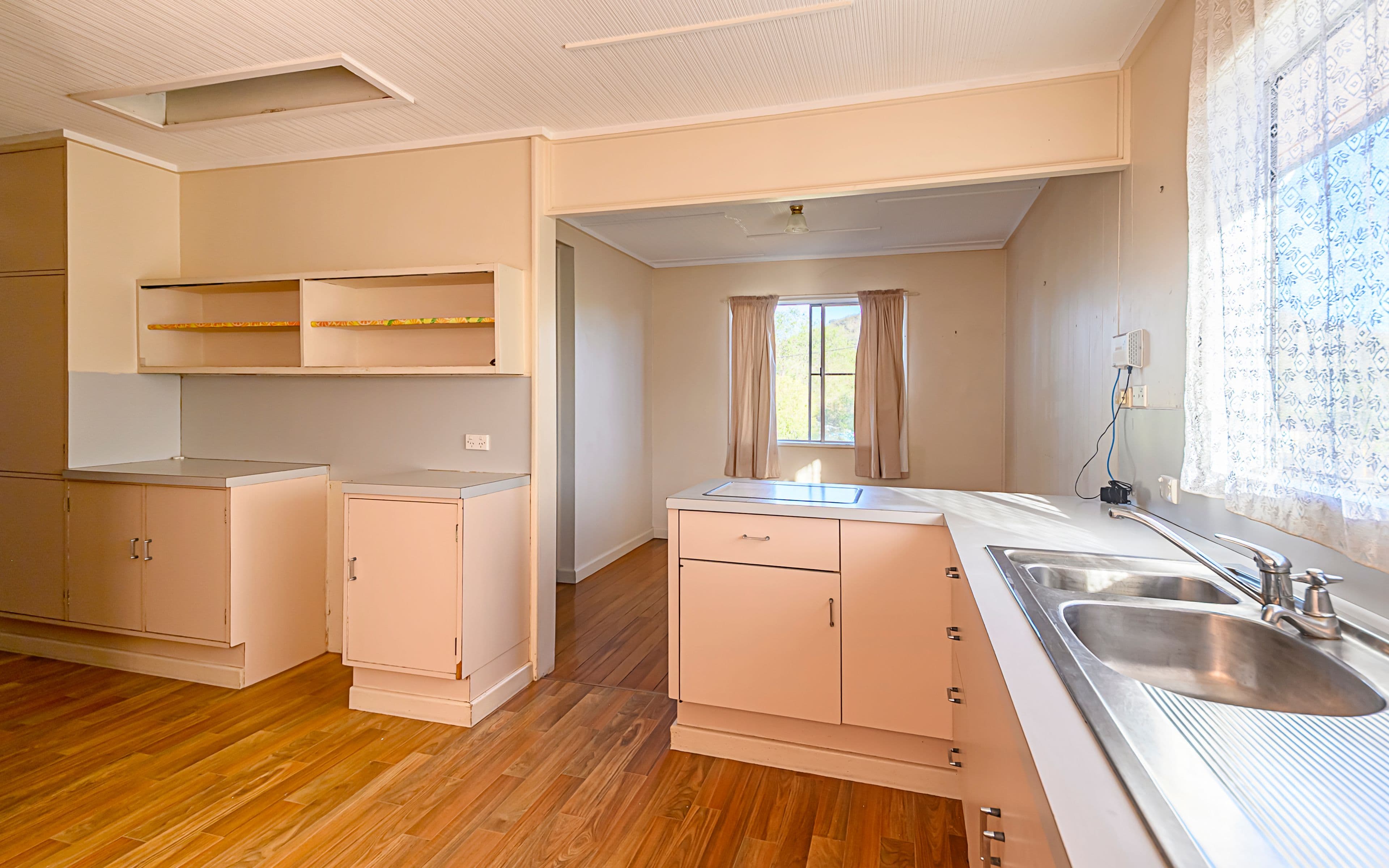 18 Elton Street, Greenmount QLD 4359, Greenmount - Thumbnail 3