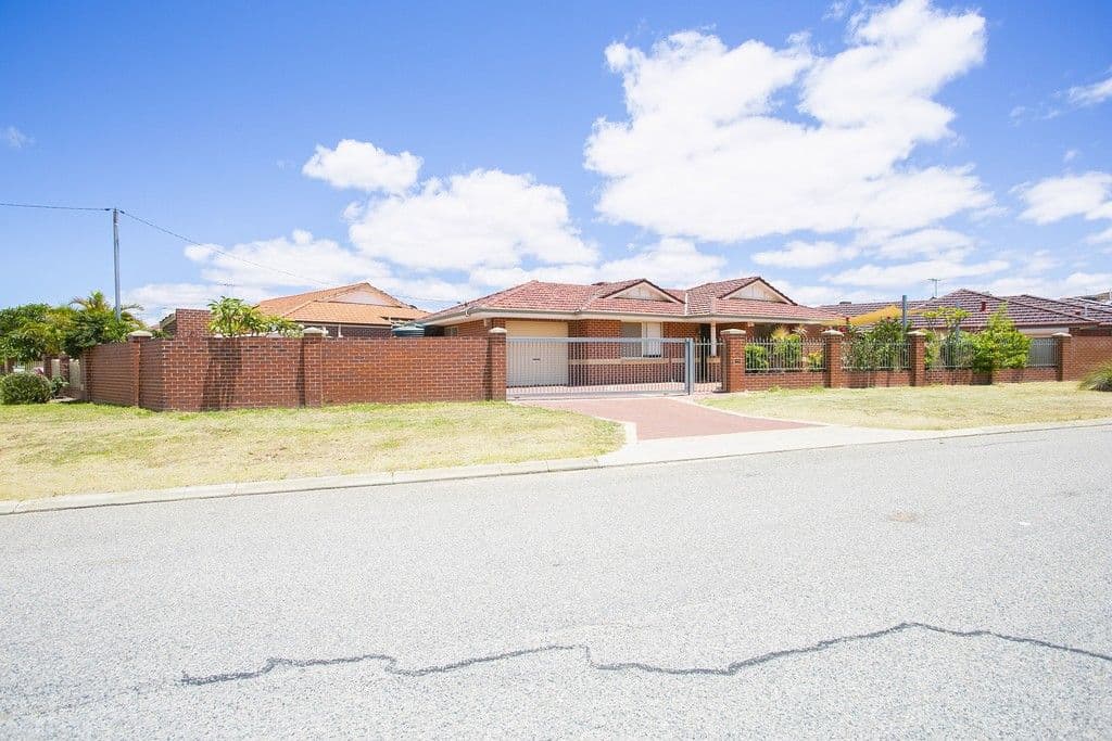 7 Mellar Court, Midland WA 6056, Midland - Thumbnail 2