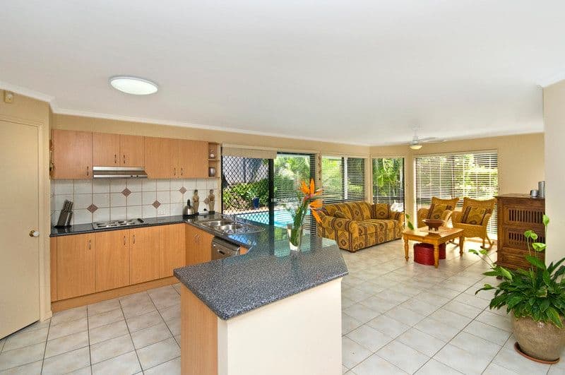7 Euodia Close, BURLEIGH HEADS QLD 4220, Burleigh Heads - Thumbnail 3