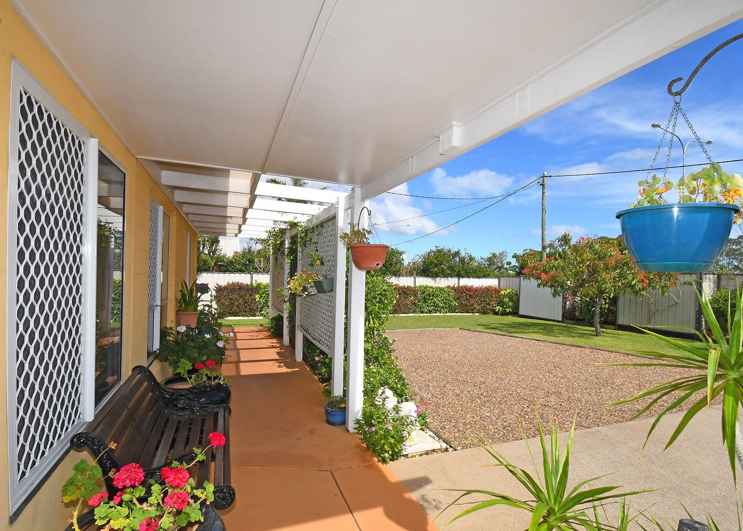 8 Urraween Road, Urraween QLD 4655, Urraween - Thumbnail 2