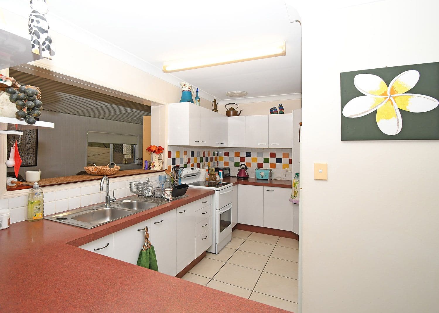 8 Urraween Road, Urraween QLD 4655, Urraween - Thumbnail 4