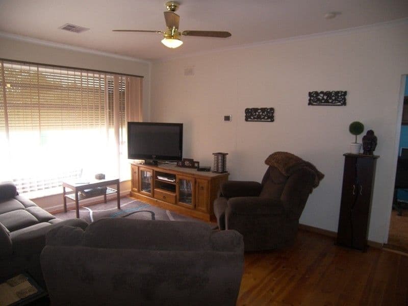 38 Todd Road, PARA HILLS SA 5096, Para Hills - Thumbnail 2