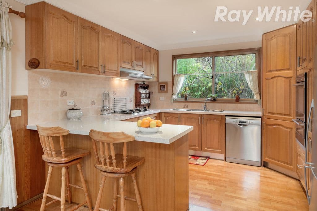 96 Edmund Rice Parade, Watsonia North VIC 3087, Watsonia North - Thumbnail 6