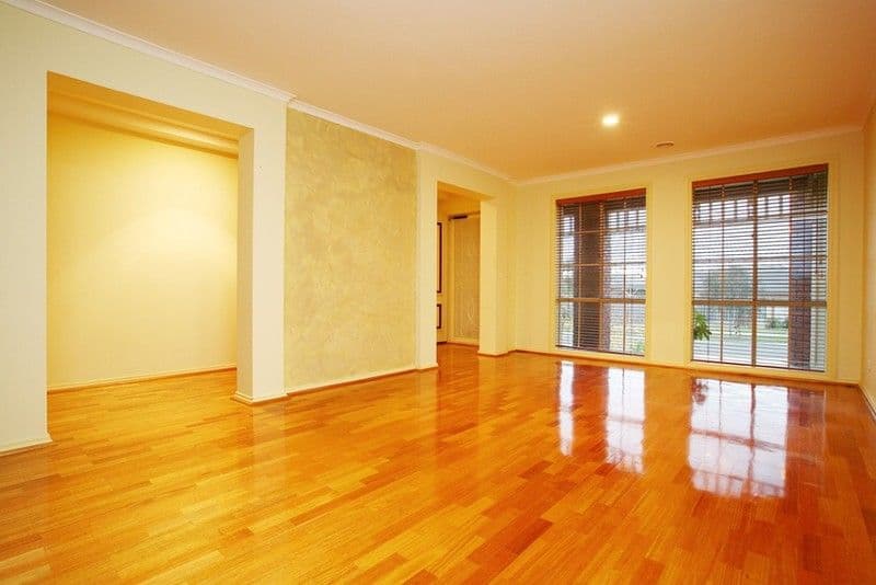 12 Chelsea Crescent, BERWICK VIC 3806, Berwick - Thumbnail 3