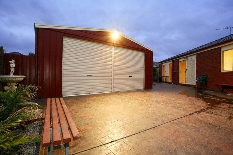 12 Chelsea Crescent, BERWICK VIC 3806, Berwick - Thumbnail 4