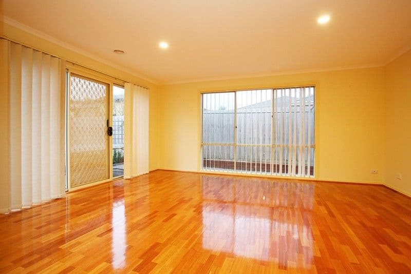 12 Chelsea Crescent, BERWICK VIC 3806, Berwick - Thumbnail 8