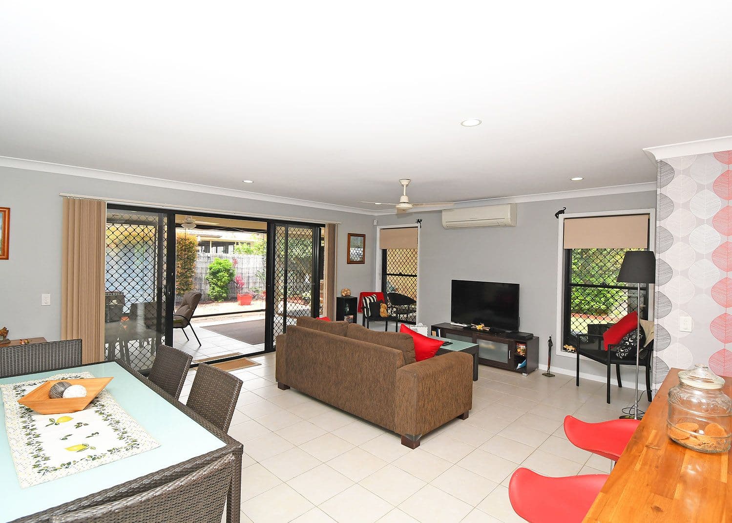 2 Salamander Avenue, Urraween QLD 4655, Urraween - Thumbnail 6