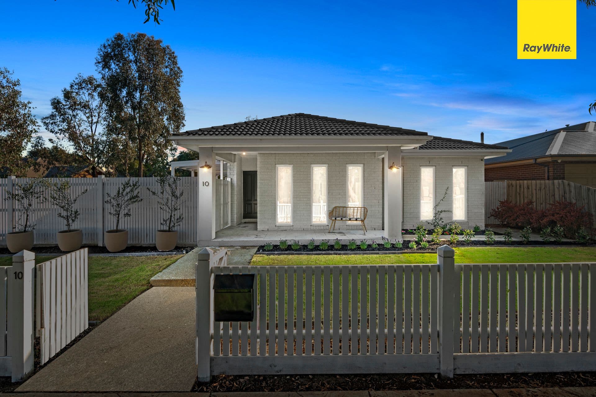10 Hepburn Avenue, Eynesbury VIC 3338, Eynesbury - Image 1