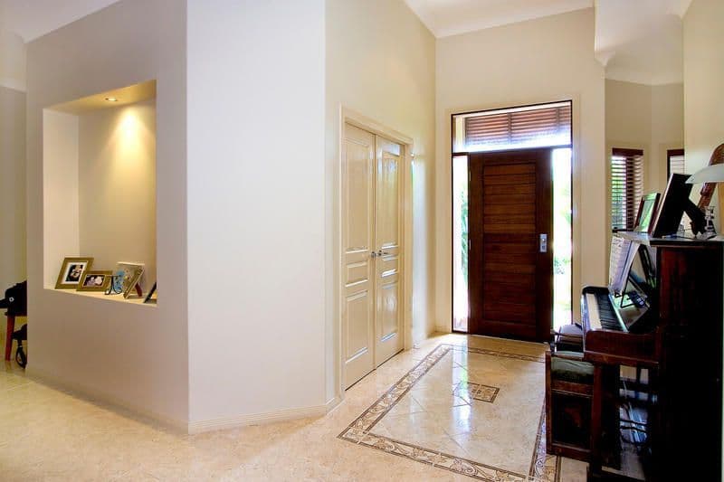 38 Oakview Circuit, BROOKWATER QLD 4300, Brookwater - Thumbnail 6