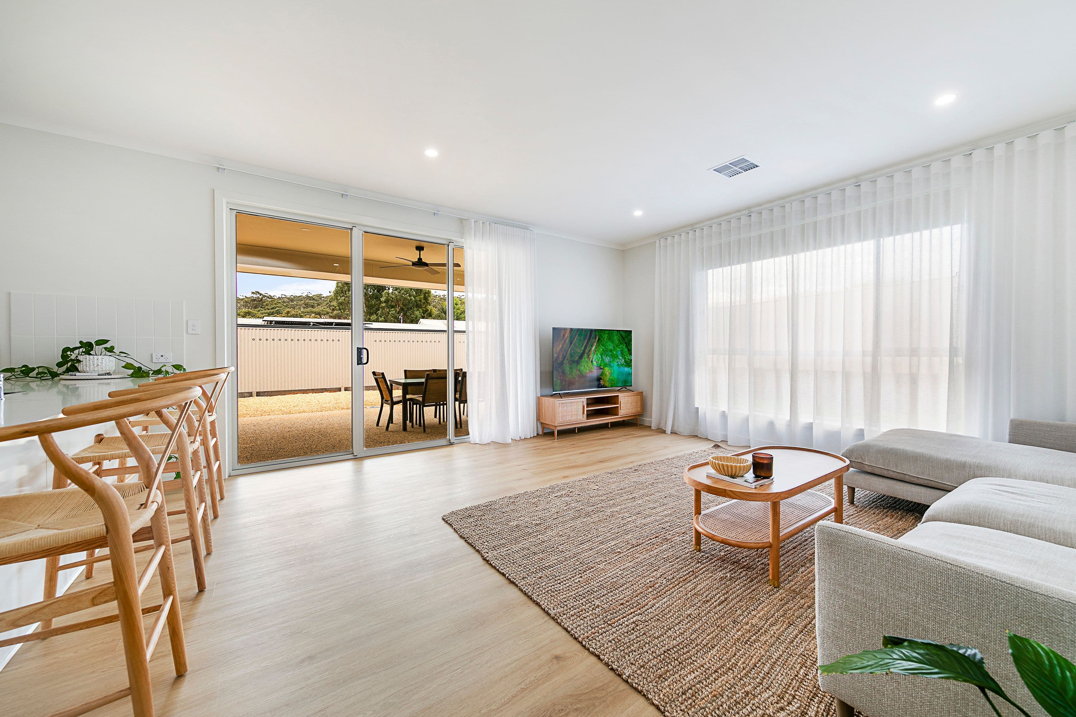 12 Charles Street, Clare SA 5453, Clare - Thumbnail 8