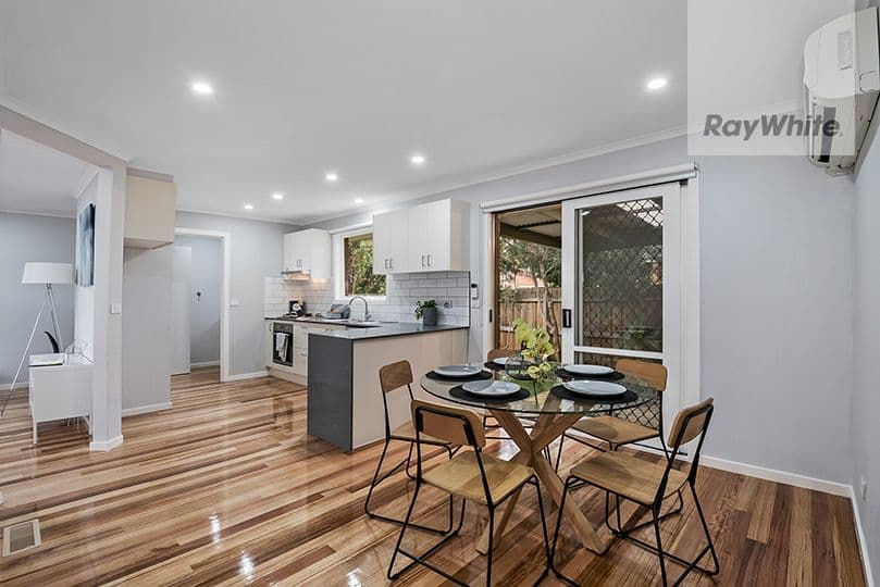 5 Windeatt Close, Mill Park VIC 3082, Mill Park - Thumbnail 4