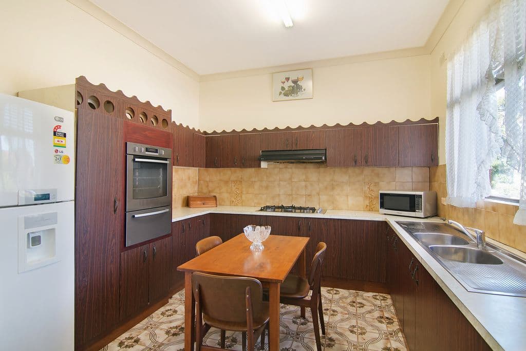 11 Regent Street, Summer Hill - Thumbnail 5