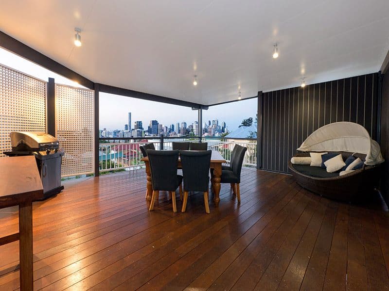 8 Frith Street, HIGHGATE HILL QLD 4101, Highgate Hill - Thumbnail 2