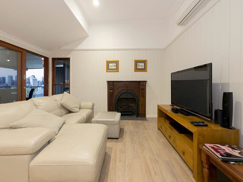8 Frith Street, HIGHGATE HILL QLD 4101, Highgate Hill - Thumbnail 4