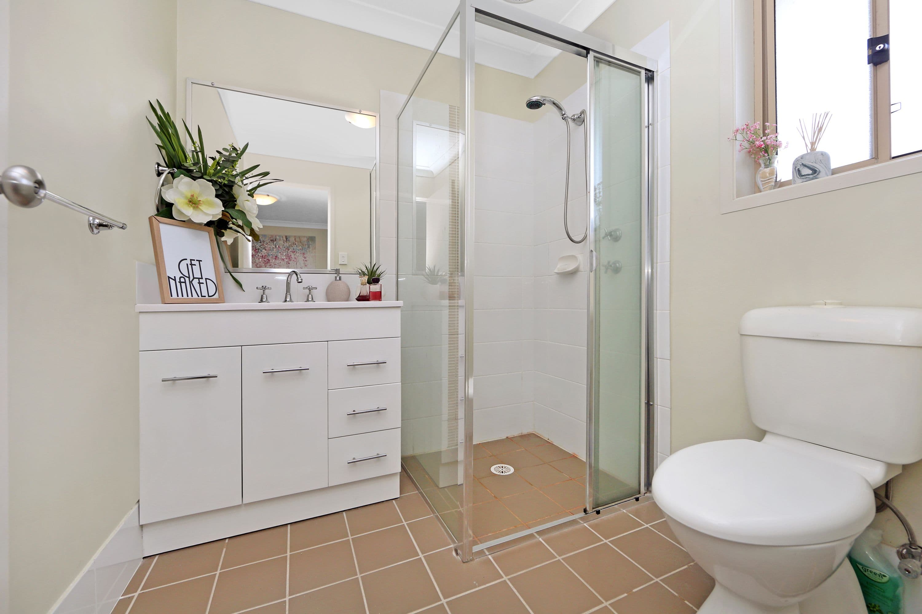 75 Georgia Drive, Hamlyn Terrace - Thumbnail 8