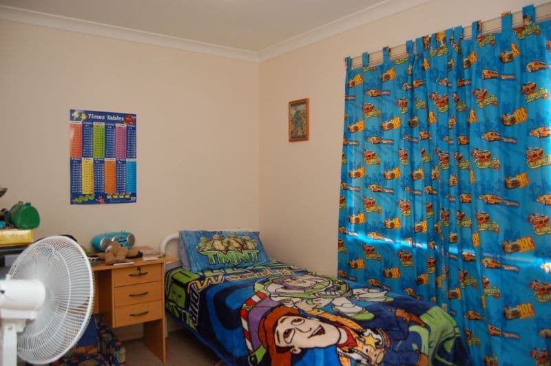 70 Murrumbidgee Street, HILLCREST QLD 4118, Hillcrest - Thumbnail 6
