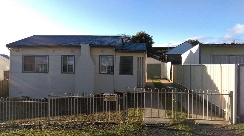 27 Moresby Street, Orange - Thumbnail 2