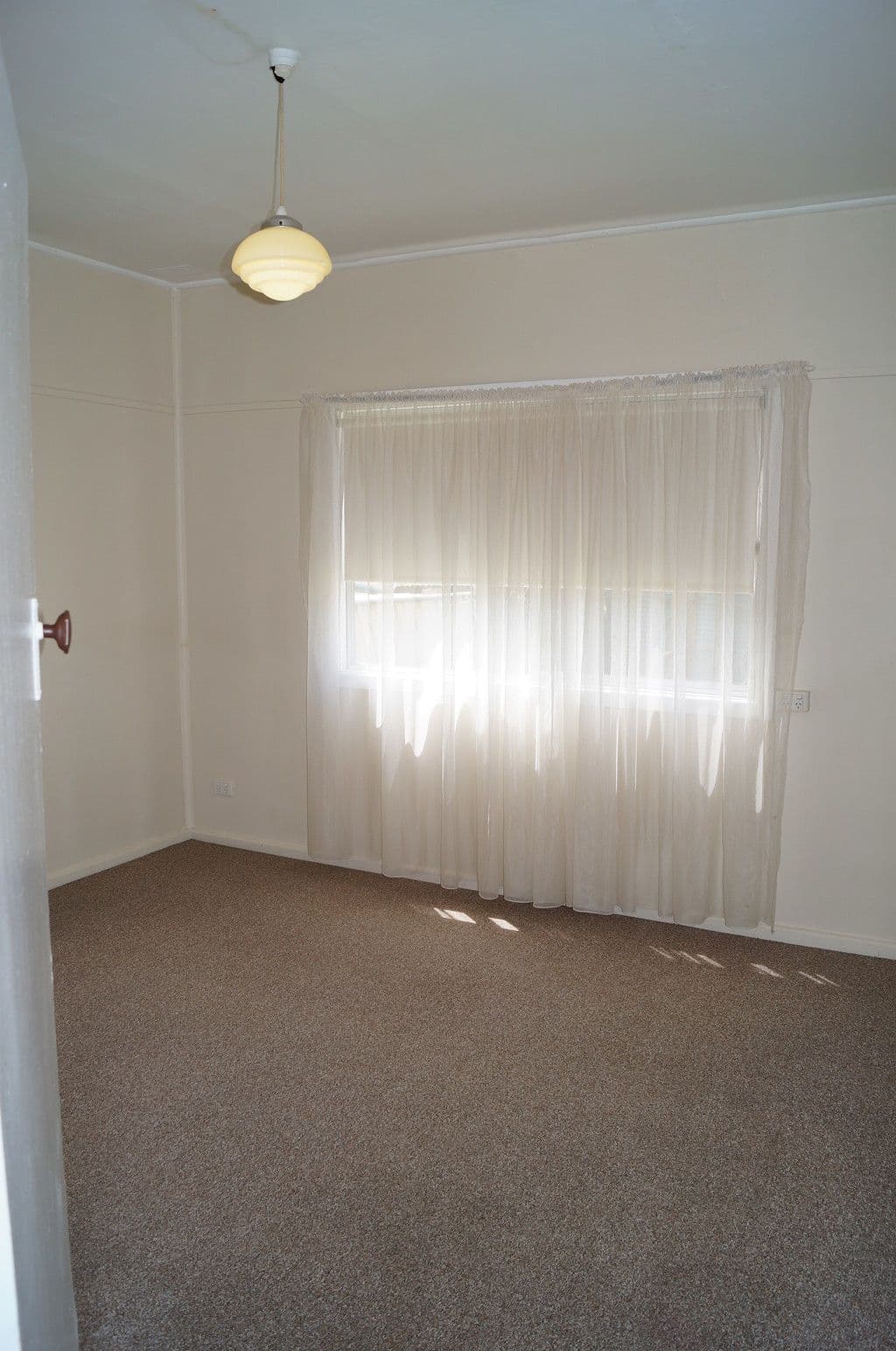 27 Moresby Street, Orange - Thumbnail 8