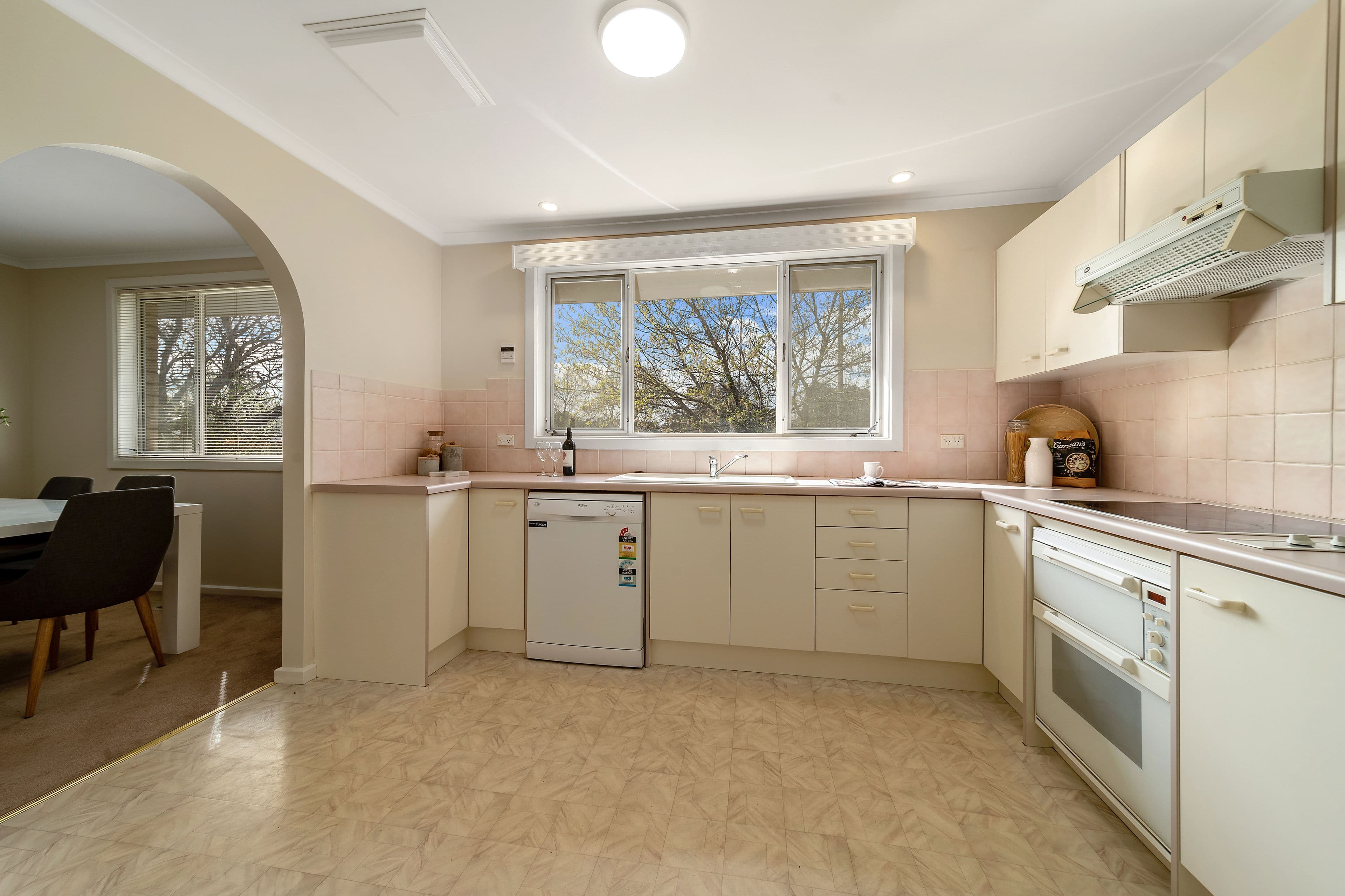 98 Bangalay Crescent, Rivett ACT 2611, Rivett - Thumbnail 4