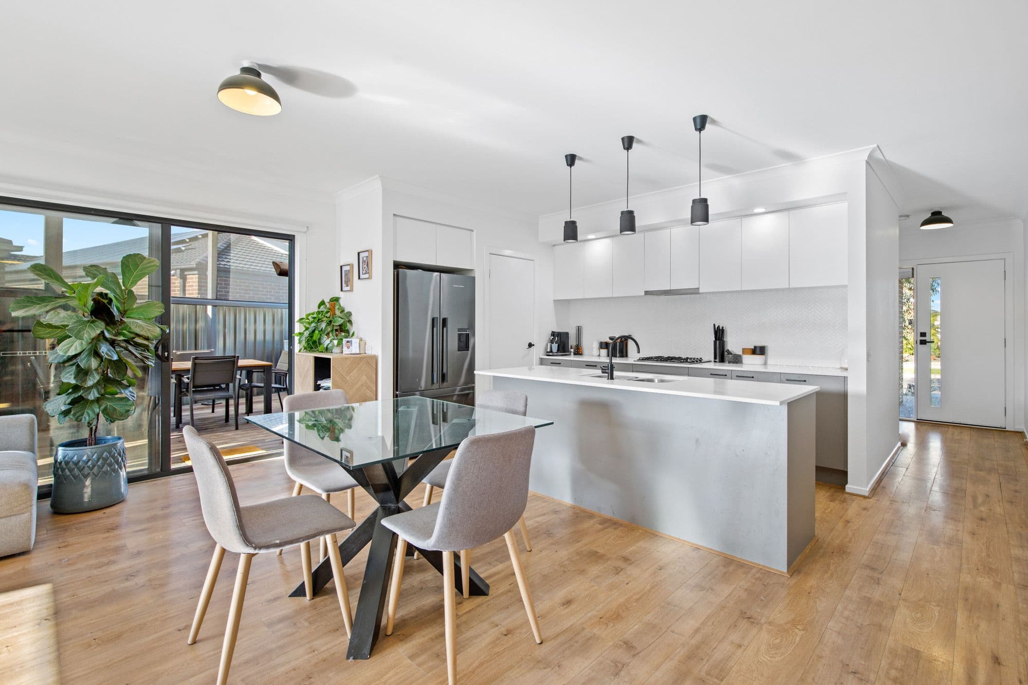 4 Kapok Drive, Tarneit VIC 3029, Tarneit - Thumbnail 3