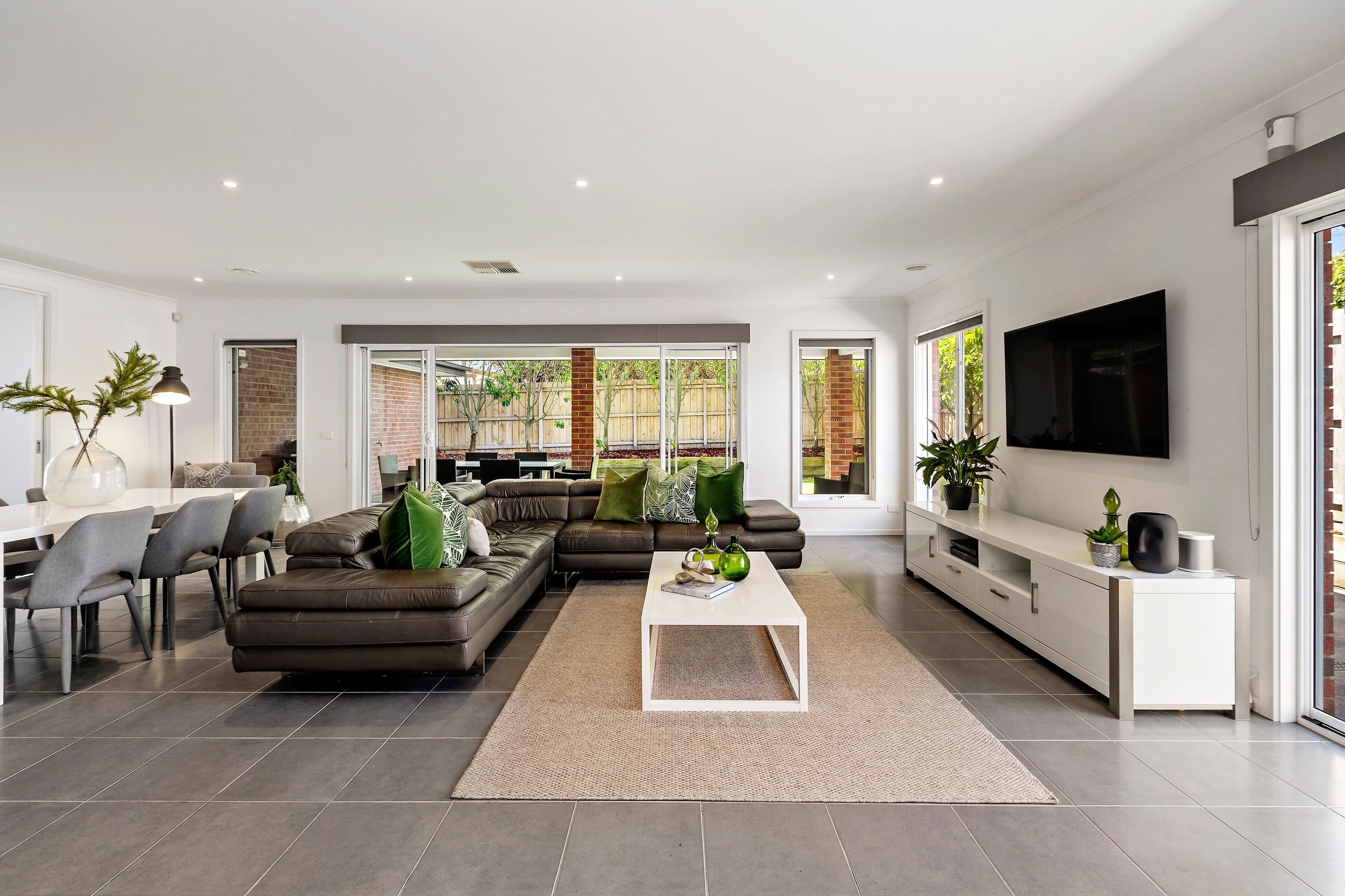 21 Mortimer Street, Huntingdale VIC 3166, Huntingdale - Thumbnail 2