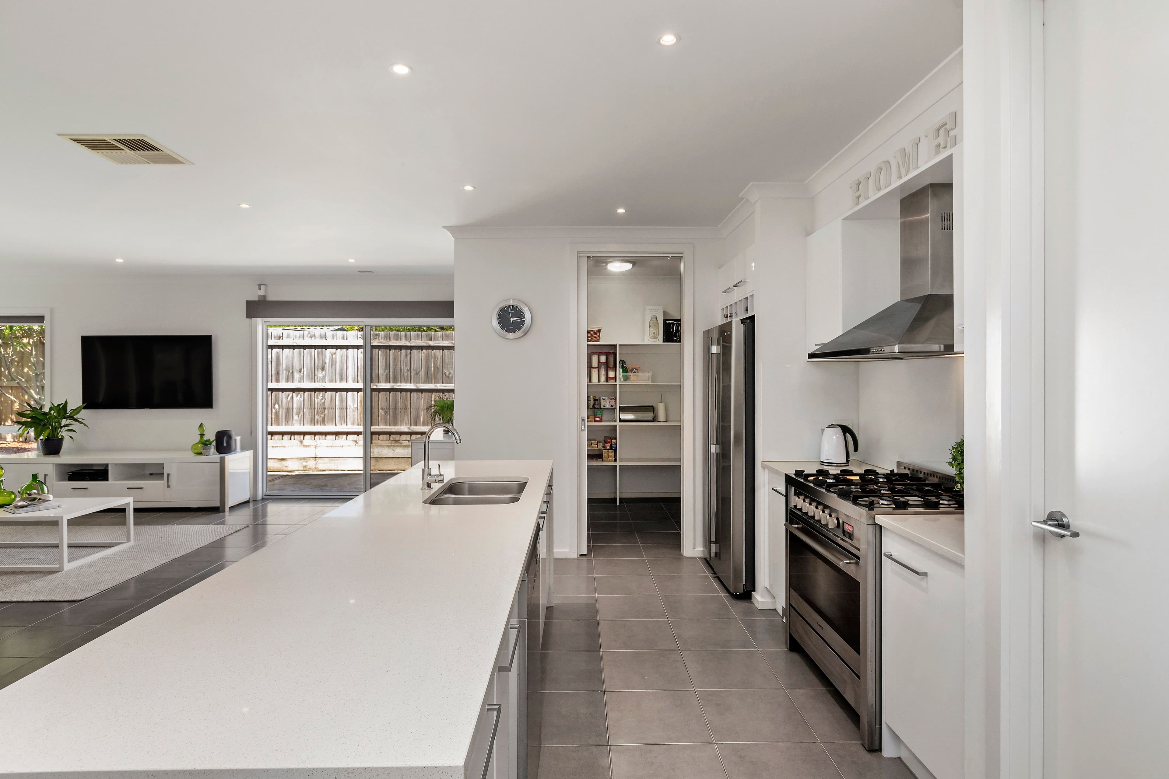 21 Mortimer Street, Huntingdale VIC 3166, Huntingdale - Thumbnail 7