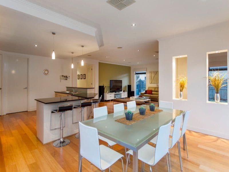 21 Island Point Avenue, WATERWAYS VIC 3195, Waterways - Thumbnail 5