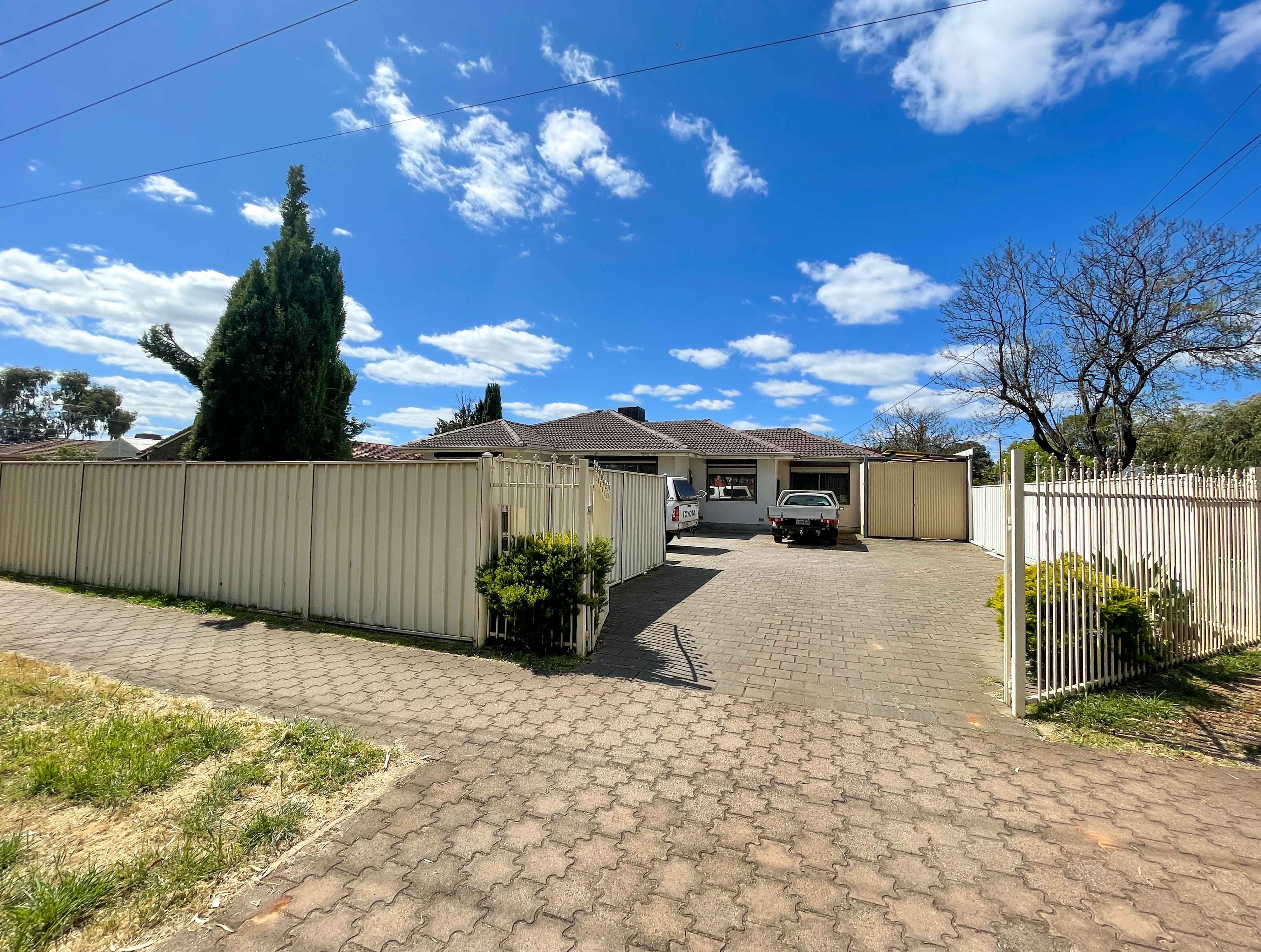 19 Kings Road, Salisbury Downs SA 5108, Salisbury Downs - Image 1