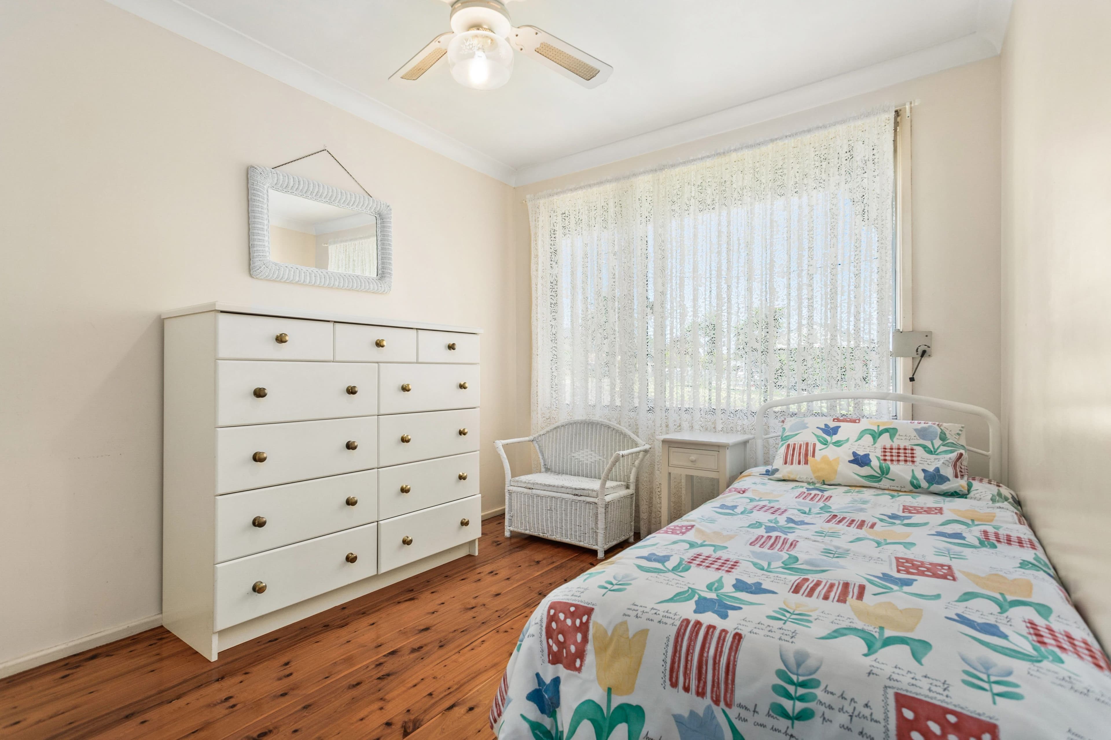 3 Shipton Crescent, Mount Warrigal NSW 2528, Mount Warrigal - Thumbnail 5