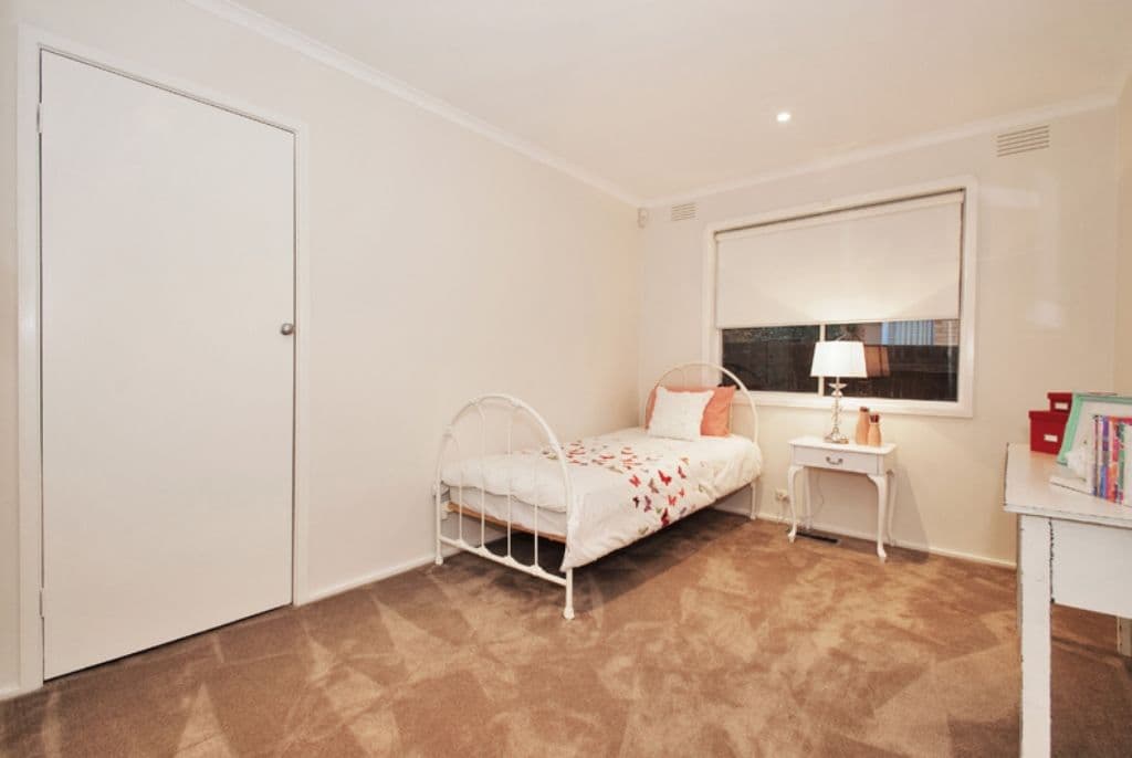 91 PEMBROKE Road, MOOROOLBARK VIC 3138, Mooroolbark - Thumbnail 7
