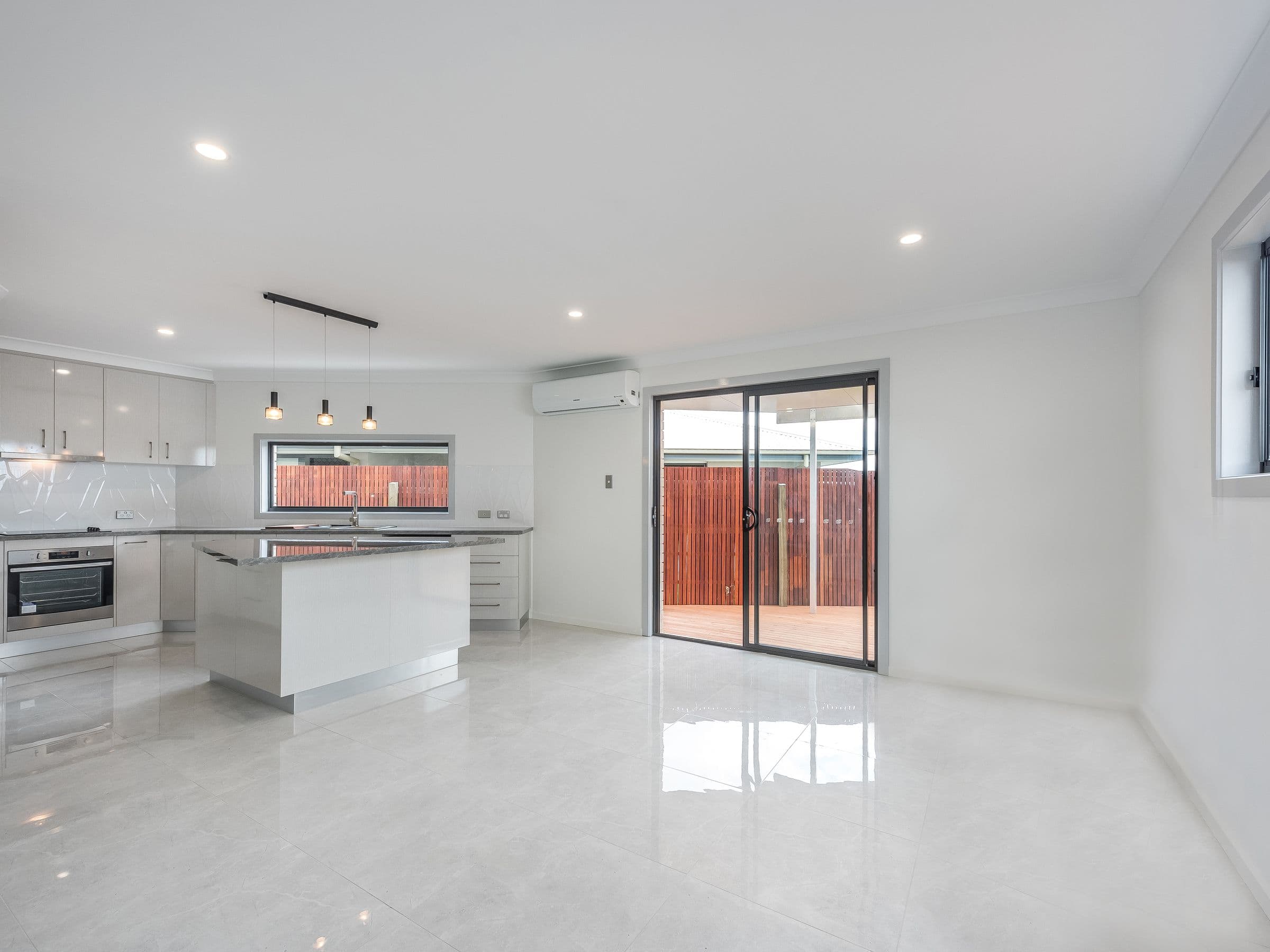 34 Kanimbla Street, Holmview QLD 4207, Holmview - Thumbnail 3