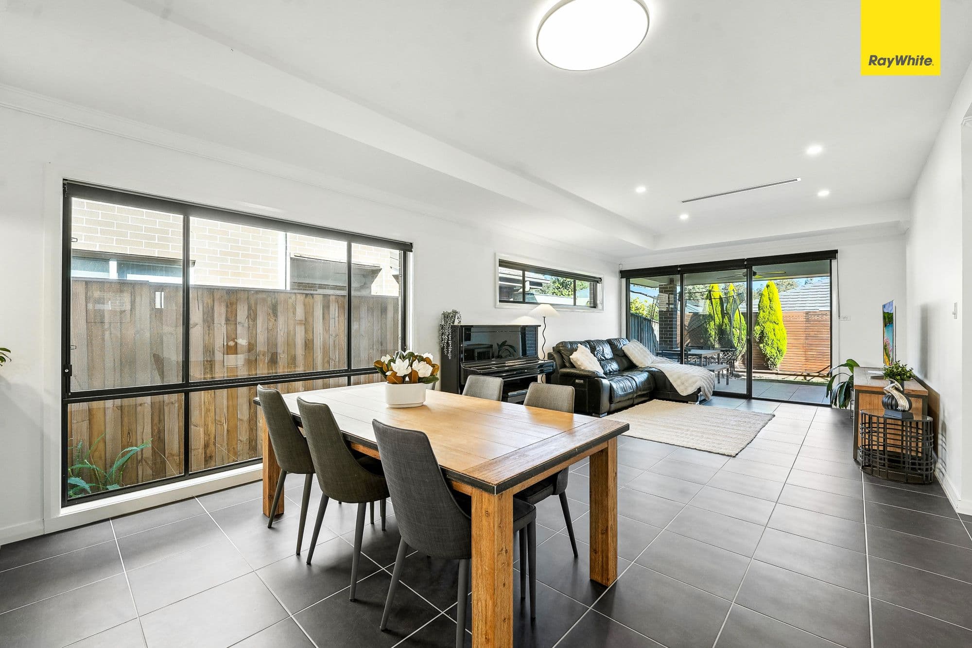 16 Piora Street, Colebee NSW 2761, Colebee - Thumbnail 5