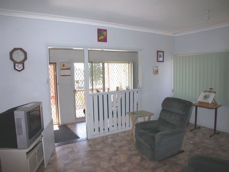 68 Scenic Drive, BUDGEWOI NSW 2262, Budgewoi - Thumbnail 4