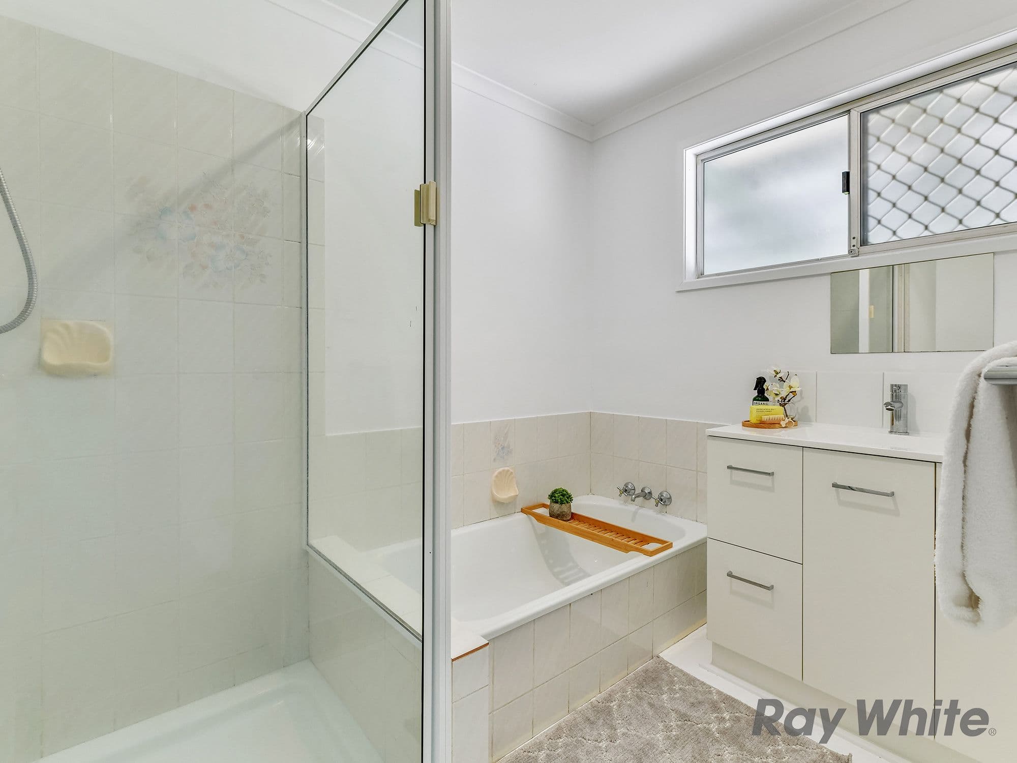 10 Garland Street, Redbank Plains QLD 4301, Redbank Plains - Thumbnail 8