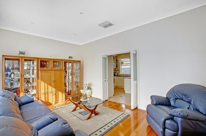 63 John Street, GLENROY VIC 3046, Glenroy - Thumbnail 4