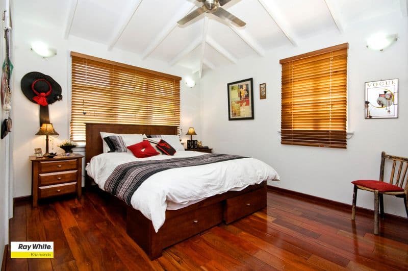 12 Sampson Road, KALAMUNDA WA 6076, Kalamunda - Thumbnail 3