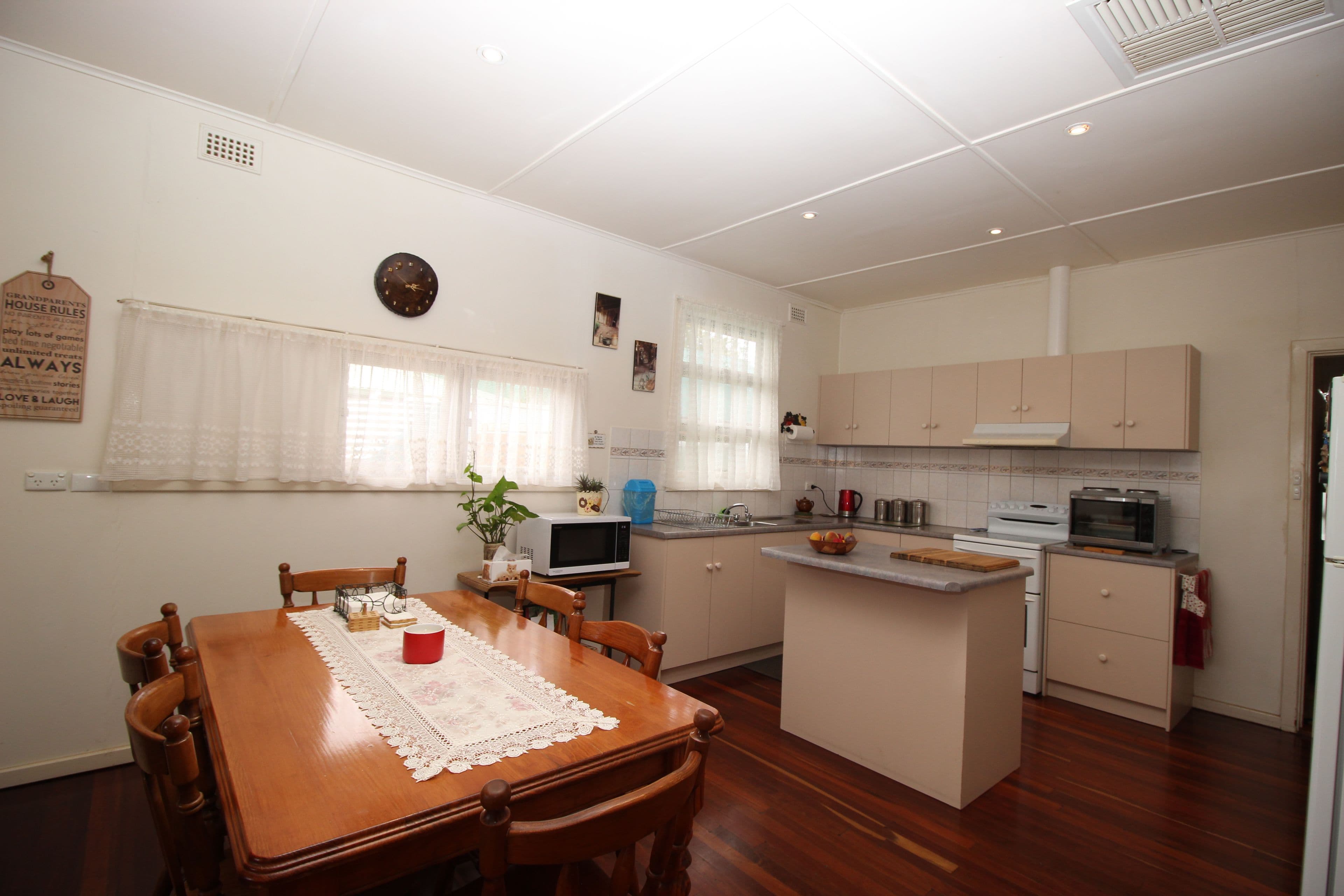 9 Marks Terrace, Waikerie SA 5330, Waikerie - Thumbnail 5