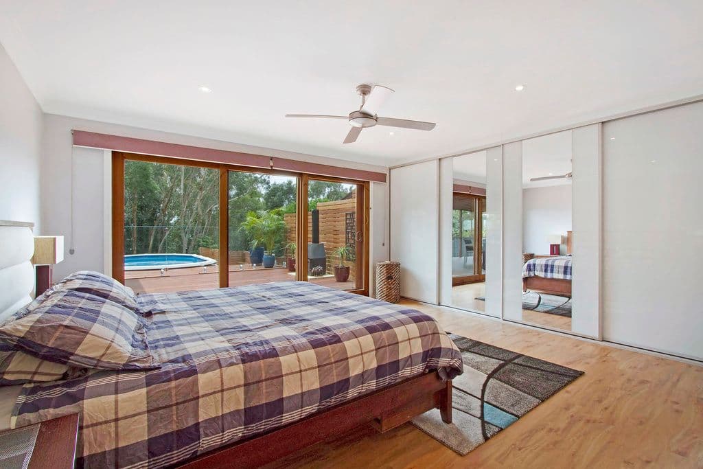 261 Lieutenant Bowen Drive, Bowen Mountain - Thumbnail 7