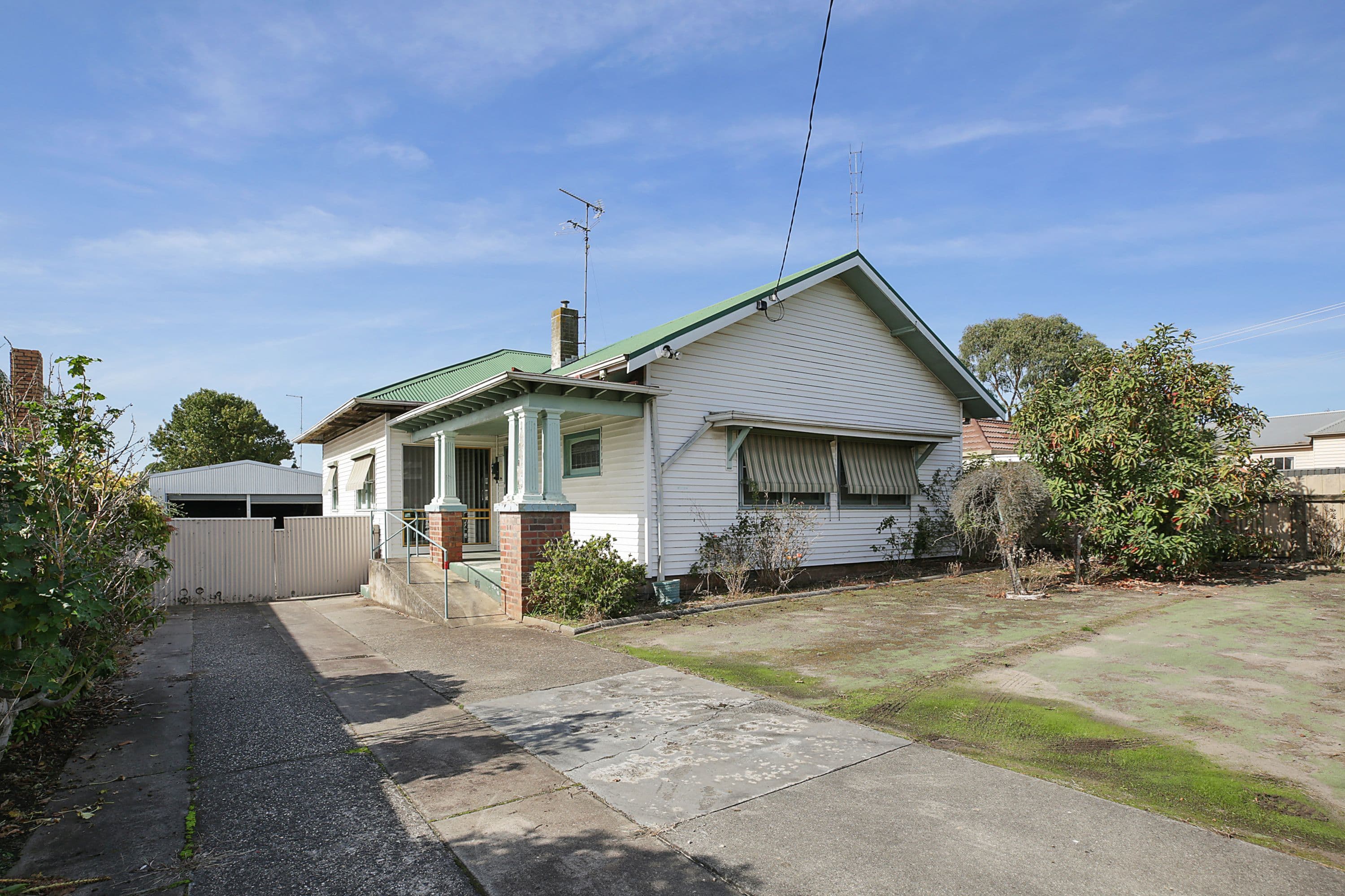 50 Gravesend Street, Colac VIC 3250, Colac - Image 1